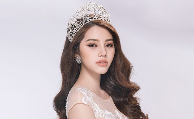 Sao Chelsea từng hẹn hò với hoa hậu Jolie Nguyễn là ai?
