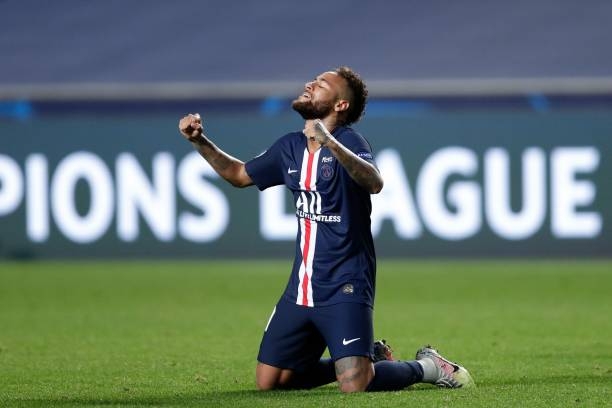 Barca phản ứng thế nào khi Neymar rực sáng?