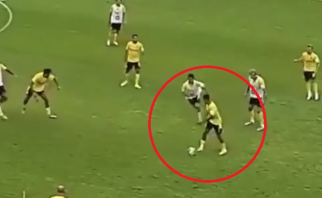 VIDEO: 3 triệu lượt xem bàn thắng mới nhất của Sancho trên sân tập