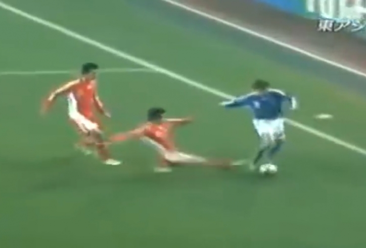 VIDEO: ĐT Trung Quốc và trận đấu xấu xí nhất lịch sử bóng đá