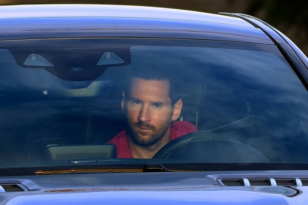 Chuyển nhượng bóng đá tối 3/6: Messi rời Barca, chính thức sáng tỏ vụ Ronaldo về Real