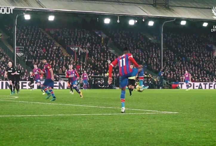 VIDEO: Người cũ MU trình diễn đỉnh cao tại Crystal Palace