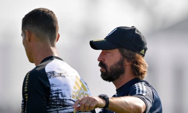 HLV Pirlo muốn Ronaldo ra sân ít hơn