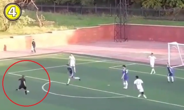 VIDEO: Mơ làm Messi, trọng tài ra chân khiến tất cả ngỡ ngàng