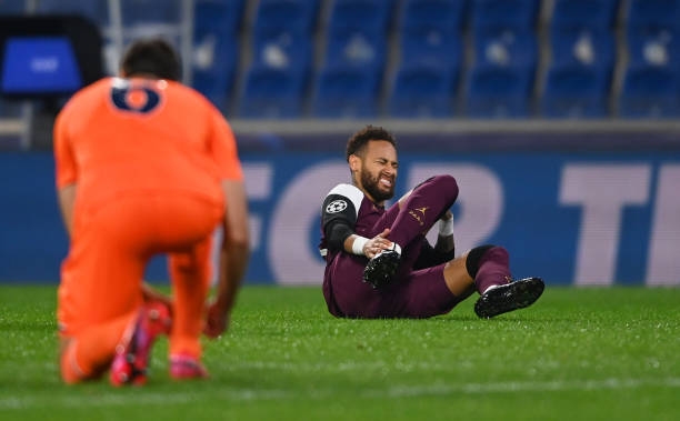 Neymar nghỉ gần hết tháng 11 vì chấn thương tại Cúp C1