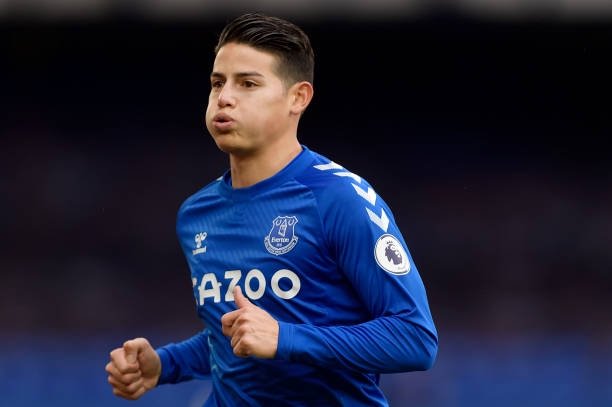 Ancelotti xác nhận khả năng James Rodriguez đấu MU