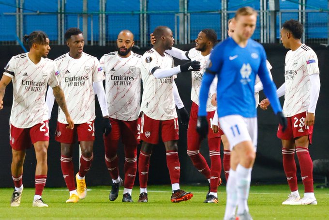 Arsenal thẳng tiến vào vòng knock-out Europa League