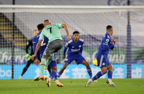 Leicester thua trắng Everton trên sân nhà