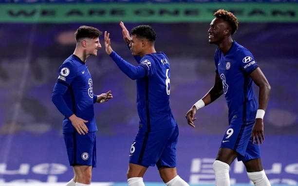 Kết quả Ngoại hạng Anh vòng 14: Chelsea lấy lại mạch thắng
