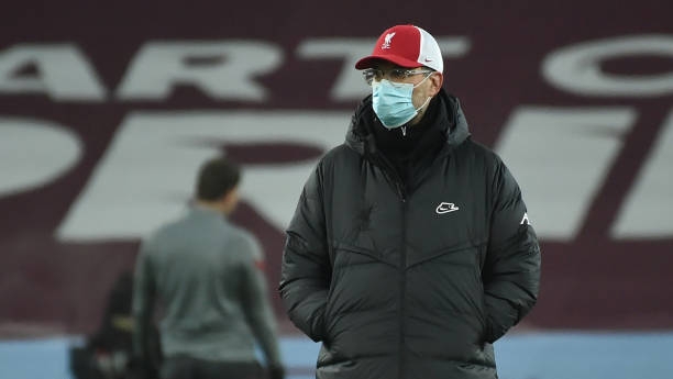 Klopp bị chỉ trích bởi quyết định 'gây cười'