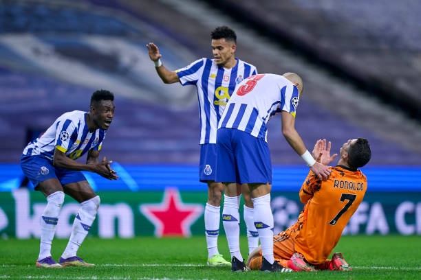 Ronaldo gây sốc với thống kê trong trận gặp Porto