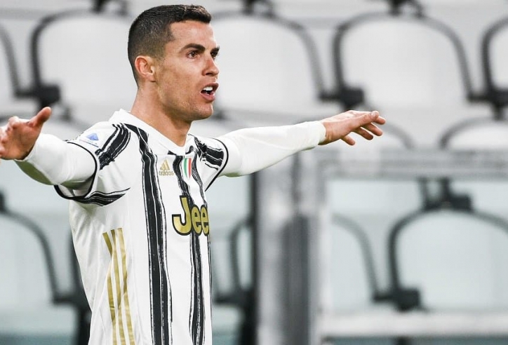 Cựu sao Real: 'Ronaldo chỉ nghĩ về bàn thắng và kỉ lục của anh ta'