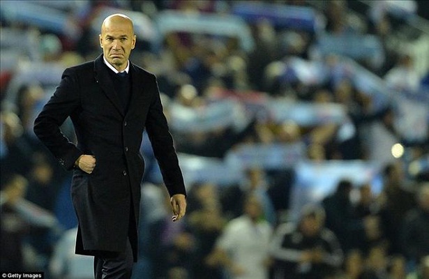Zidane nói gì khi Real bị loại khỏi Cúp nhà Vua?