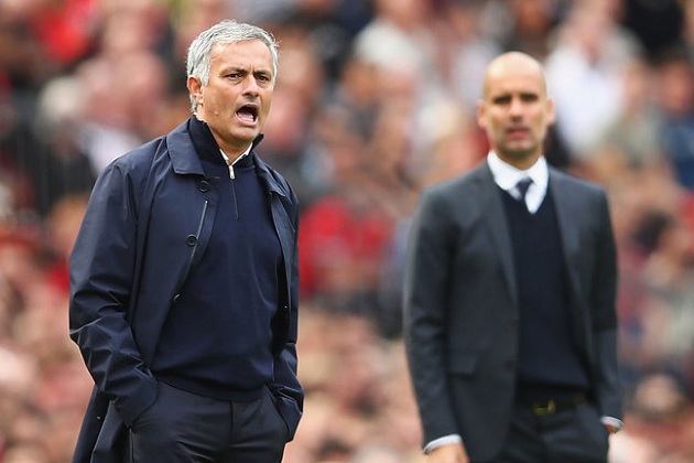 Bóng đá Anh 26/4: Thần tài gõ cửa MU trước derby Manchester