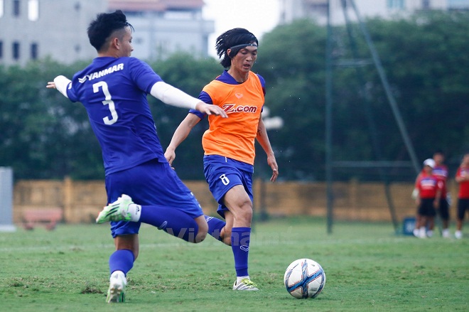 Tin thể thao 4/5: Tuấn Anh tập 'cực sung' tại U22 Việt Nam