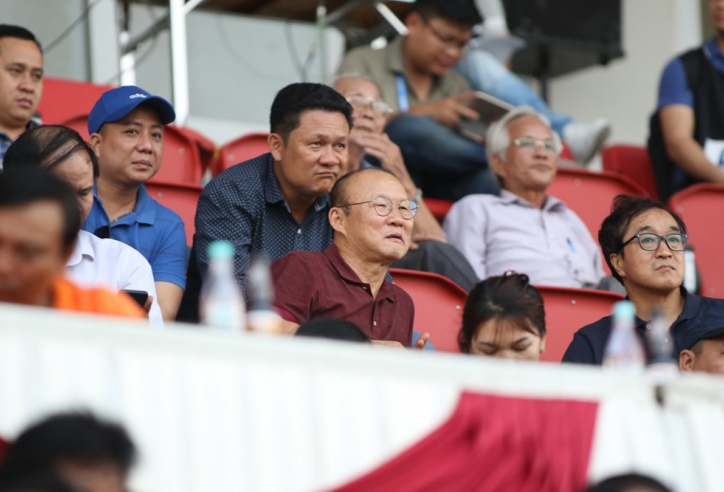 Two Song Lam Nghe An players left a huge impression on Coach Park
