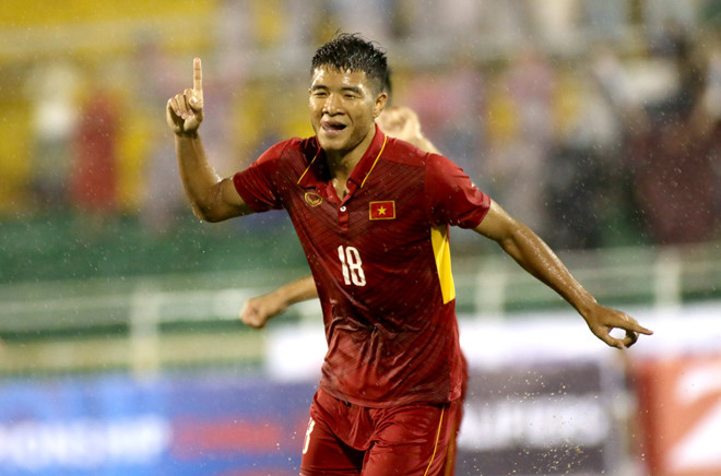 V-League 2019: U23 Vietnam star fractured an ankle issue, undergoing treatment at PVF