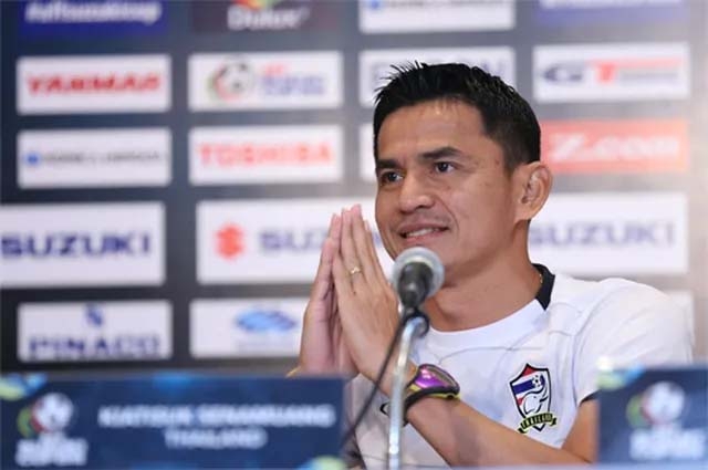 Kiatisak quyết tìm ra 'căn bệnh' kỳ lạ của lứa Công Phượng