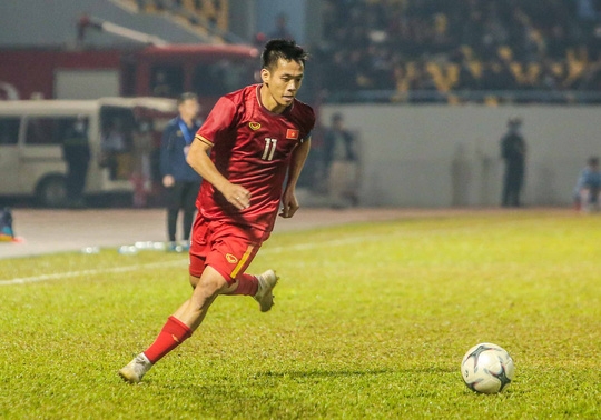 BLV Quang Tùng: 'Văn Quyết đã thấm được triết lý của HLV Park'