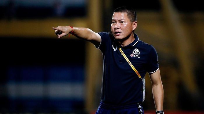 Thua bẽ mặt, HLV Hà Nội FC tố bị Nam Định 'chơi đểu'