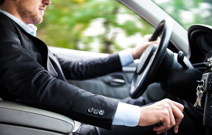 9 câu 'thần chú bỏ túi' về kinh nghiệm lái xe
