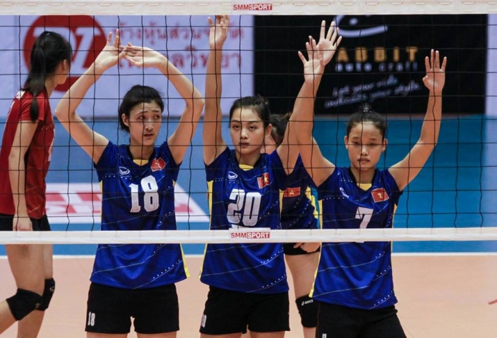 U23 Việt Nam bất ngờ không có tên phụ công Lưu Thị Huệ