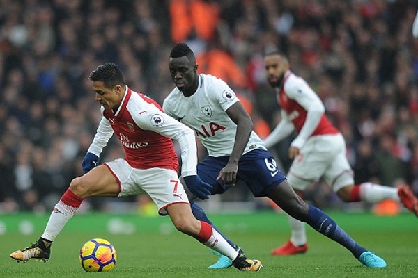 Arsenal 'lột xác', thắng thuyết phục Tottenham