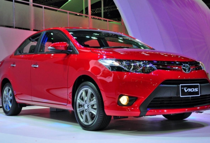 10 ô tô bán chạy nhất tháng 11/2018: Toyota Wigo vụt tắt