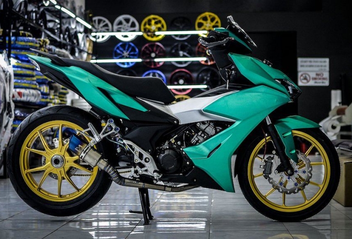 Ngắm Honda Winner X độ cực chất của biker Bình Dương