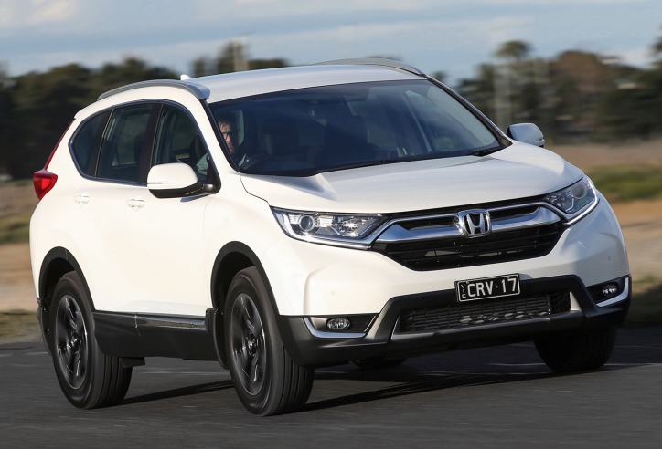 Đua với Mazda CX-5, giá Honda CR-V giảm mạnh tại đại lý