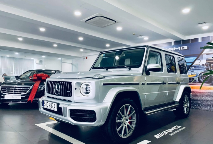 Mercedes-Benz G63 AMG 2019 chính hãng đầu tiên đến tay khách Việt