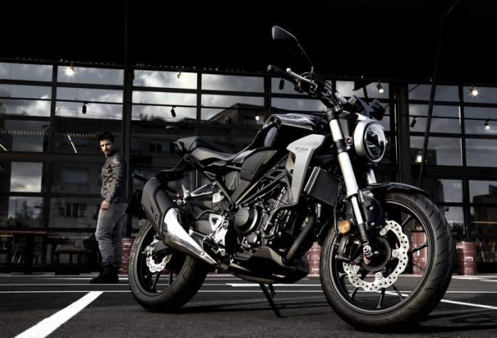 Honda CB300R 2019 ra mắt tại Việt Nam, giá 140 triệu đồng