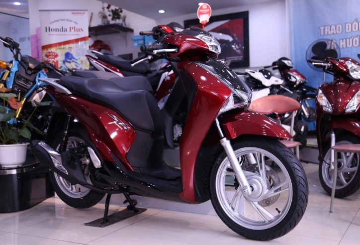 Honda SH 2020 sắp ra mắt với màn “lột xác” về thiết kế?