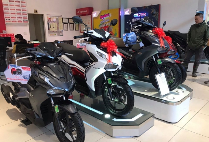 Chi tiết Honda Air Blade 2020 tại đại lý, đội giá 5 triệu đồng