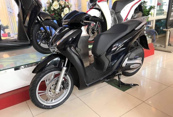 Cập nhật giá xe SH mới nhất tháng 05/2025 tại đại lý