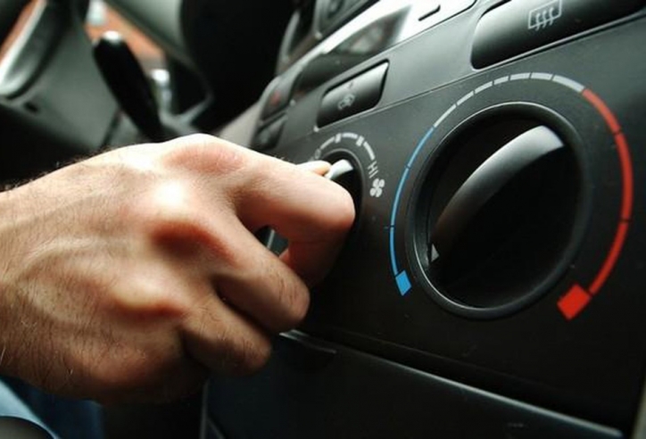 5 sai lầm khi bật điều hòa ô tô tài xế nào cũng phải mắc phải
