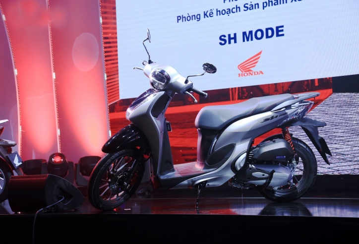 Giá xe Honda SH Mode mới nhất tháng 05/2025 tại đại lý