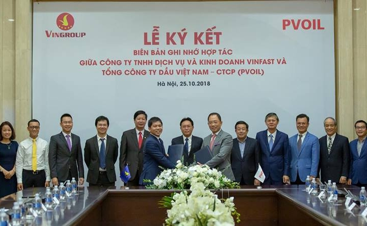 VinFast chính thức triển khai 600 trạm sạc cho xe điện