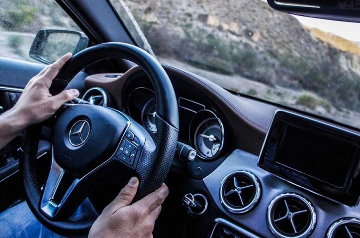 Người đi Mercedes, BMW và Audi là những đối tượng 'ngổ ngáo' nhất