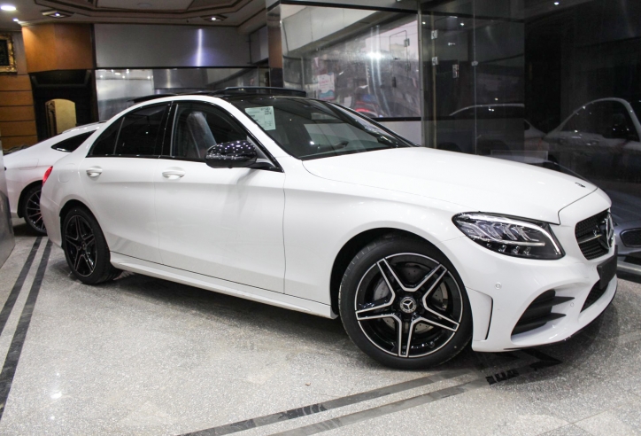 Mercedes-Benz C-CLass 2019 rục rịch ra mắt tại Việt Nam, bỏ phiên bản C250