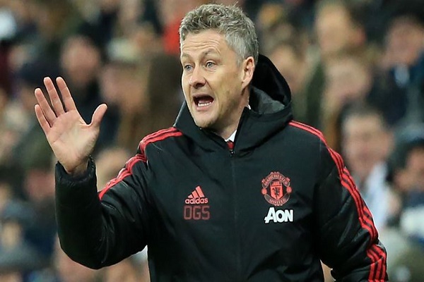 HLV Solskjaer cảnh báo cầu thủ MU sau khi thắng Reading