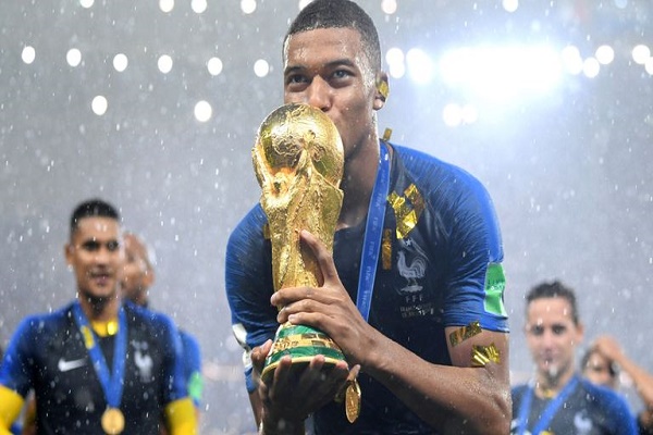 Mbappe chắc chắn sẽ giành Quả bóng vàng