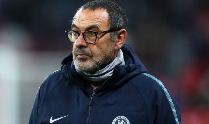 HLV Sarri: 'Chelsea cần vực dậy sau trận thua Man City'