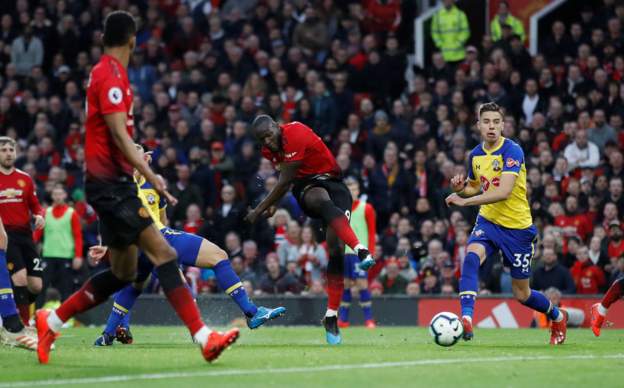 VIDEO: Lukaku cứ lòng tinh tế ghi bàn vào lưới Southampton