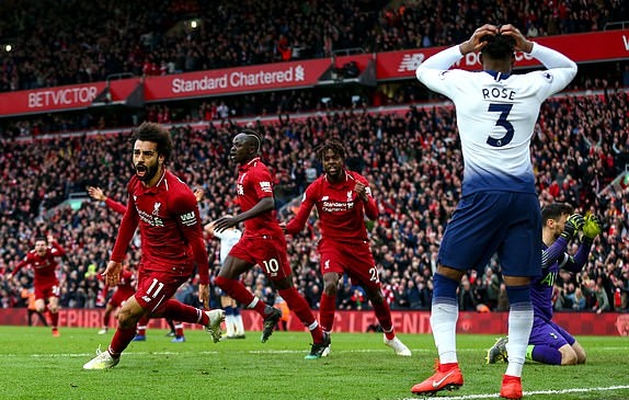 VIDEO: Alderweireld phản lưới nhà, Liverpool vươn lên
