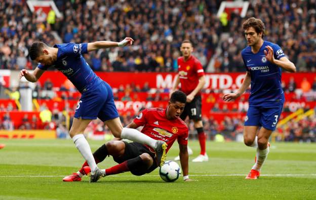 Kết quả Ngoại hạng Anh vòng 36: MU, Chelsea chia điểm