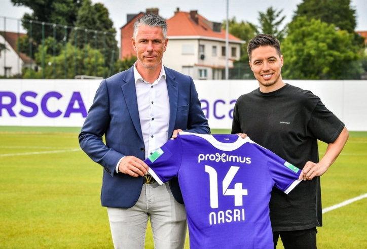 CHÍNH THỨC: Cựu sao Arsenal đến giải đấu của CLB sở hữu Công Phượng