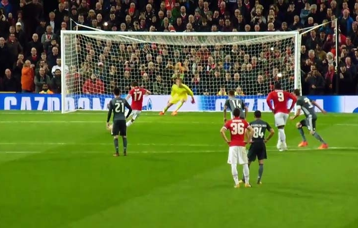 Daley Blind đá thành công penalty, ấn định chiến thắng 2-0