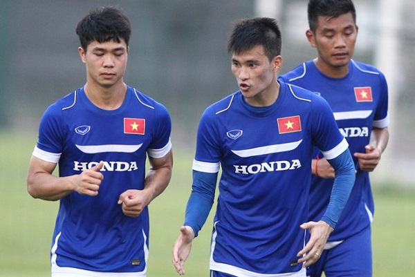Công Phượng khen ngợi cách làm của Công Vinh