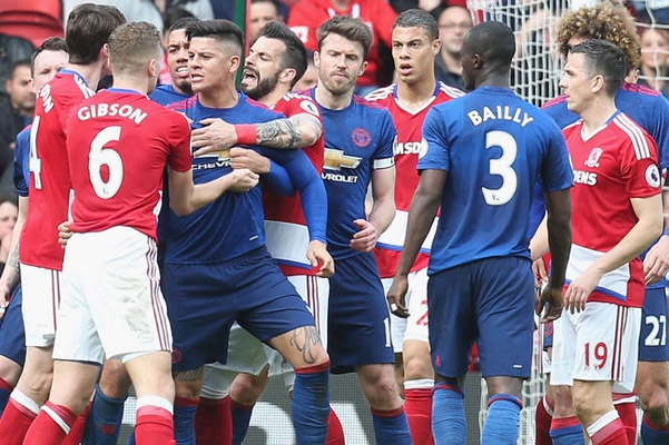 Rudy Gestede tiết lộ lý do khiến Bailly tức giận